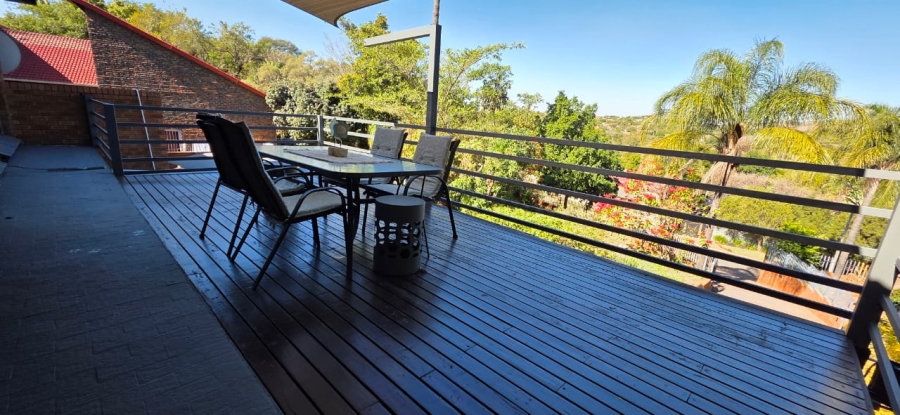 7 Bedroom Property for Sale in Safari Gardens North West